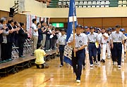 団体ごとに入場行進