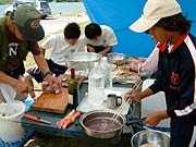釣ったブルーギルを唐揚げに調理