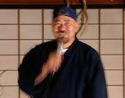 あいさつする遠藤さん