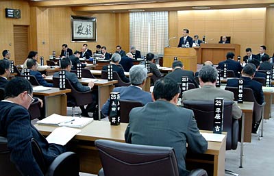 10日開会した燕市12月定例会