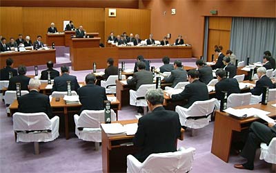 3日開会した三条市3月定例会
