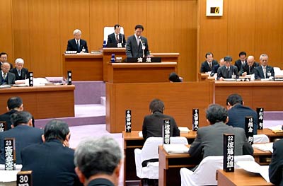 三条市3月定例会初日