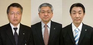 左から櫻井秀夫燕サービスセンター長、島田貫夫経営戦略室長、斎籐純郎企画政策課長