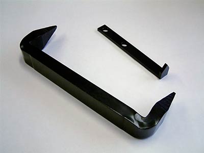 伊勢神宮の式年遷宮のために三条工業会が生産、出荷した和かすがいなど