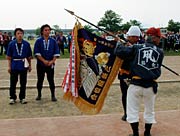 白龍旗を受ける東三条五月会
