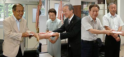 続々と寄付に訪れる、左から三条工業会の兼古理事長、三条北ロータリークラブの石川会長、セントラル観光の皆木社長
