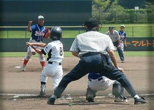 県央工高が甲子園切符を手にした三條機械スタジアムで県央地域選抜少年野球大会、吉田北小スピリッツが初優勝