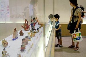 三条市歴史民俗産業資料館で特別展「郷土人形展～源川コレクション」、三条人形も