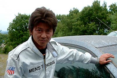 17日、「トライアルゾーン新潟」で行われた2008JAF関東ダートトライアル選手権第8戦に参戦した哀川翔さん