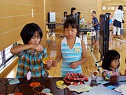 子どもたちが開いた店