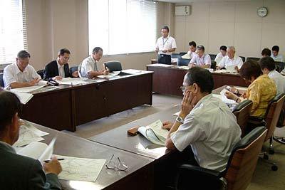 26日開かれた市議会の河川改修事業等調査特別委員会