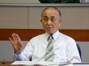 小池加茂市長、県央4市町村が県に提出した県央地域に中核病院と救命救急センターの設置を求める要望書に反対の立場で会見