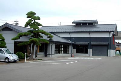 28日に開かれる「越後三条鍛冶まつり'08」のメーン会場、三条鍛冶道場