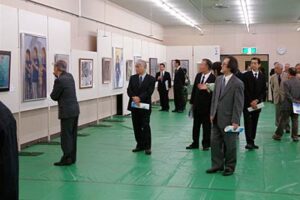 15日まで体育文化センターで三条市民の美術の祭典、第4回三条市展が開幕