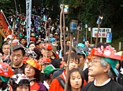 国上寺から酒呑童子神社へ行列
