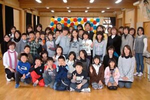 三条市立上林小学校4年生が20歳の折り返しで「二分の一成人式」