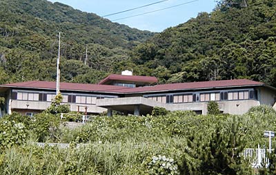 燕市がヤフーの官公庁オークションに出品する