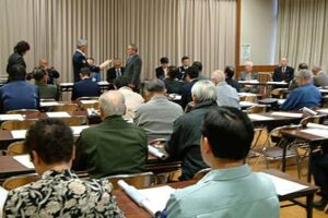 燕市交通安全協会が平成20年度各種表彰の表彰状授与式
