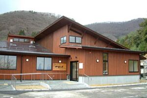 23日リニューアルオープンする燕市温泉保養センター・ふれあいパーク「てまりの湯