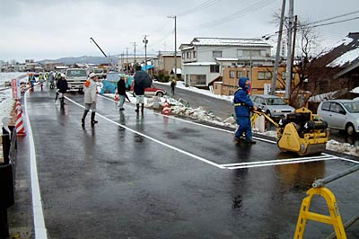 26日夕方に切り替わった御蔵橋から上流左岸側の新しい堤防道路