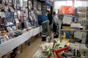 31日までアイガーツルで開かれている見本市「チャレンジフェアー2009」