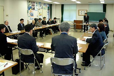 26日開かれた三条市青少年問題協議会平成20年度協議会
