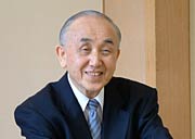 会見する小池加茂市長
