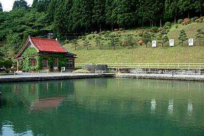 水道週間にあわせて一般開放を行う三条市の大崎浄水場