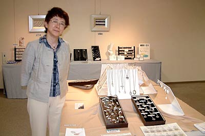 ジェイ・ティ・メタルの浅野麗子専務