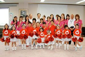 燕市の「こどもの森」と「よしだ笑猫」がトキめき新潟国体オープニングプログラムでトッキッキダンス披露