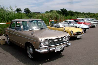 ちょうと同じ日に行われたクラシックカーの展示