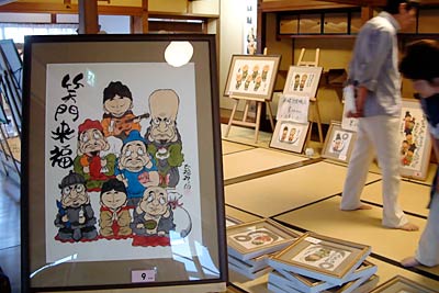 丸井今井邸で開かれた本庄基晃・眠月墨彩展