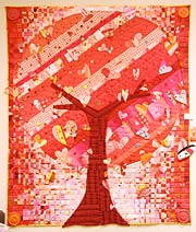 「生命の木」がモチーフの小林さんの作品