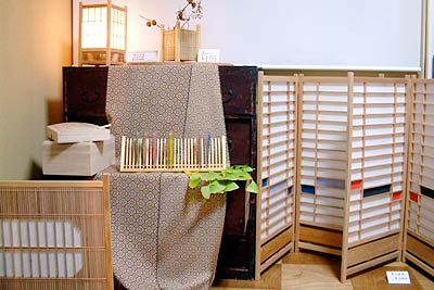 11月3日まで「あとりえ きっか」で開かれている「“匠がつくる”技の作品展」