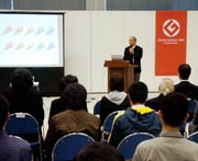 受賞企業による受賞作品のプレゼンテーション