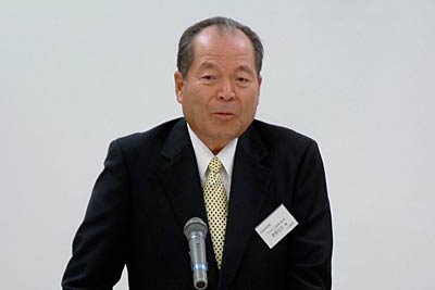 中小企業大学校三条校の受講企業経営者の会の代表幹事に再任された斎藤シマト工業会長