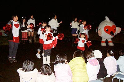 燕市大曲河川公園で行われたイルミネーション点灯式09