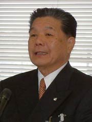 年頭のあいさつを行う小林燕市長