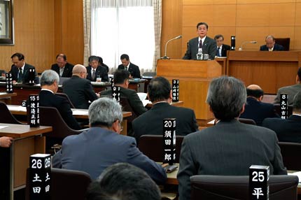 9日開会した燕市3月定例会