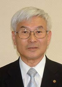 議長に決まった下村喜作市議