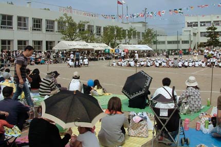22日開かれた三条市立一ノ木戸小学校の運動会