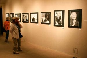 20日まで燕市産業史料館で捧武写真展「煙管職人・野島厚次と煙草をめぐる風景」、6日は作品解説会も