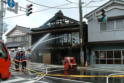 本町6の火災現場