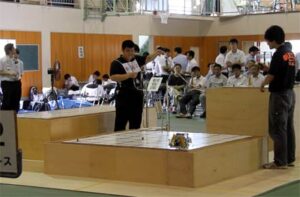 4日行われた平成22年度新潟県高等学校アイデアロボット競技三条大会
