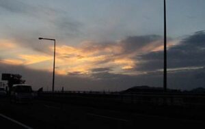 29日の三条は晴れて最高気温21.5度、夕方は秋の空