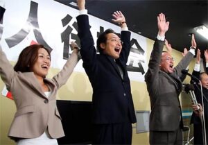 三条市長選は国定氏が大差で再選を果たし、小中一貫教育やパルムの問題に大量得票の民意で決着へ