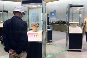 燕会場展に続いて燕三条遺跡展2010「調理具と器から歴史をたどる」三条会場展が開幕、さらにさかのぼって旧石器時代から古墳時代を中心に
