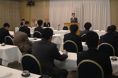 22日開かれた三条青色申告会青年部の臨時総会