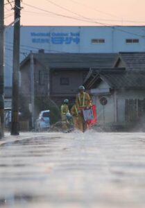 2日の三条は11月上旬並みの16.4度まで上がる暖かい陽気