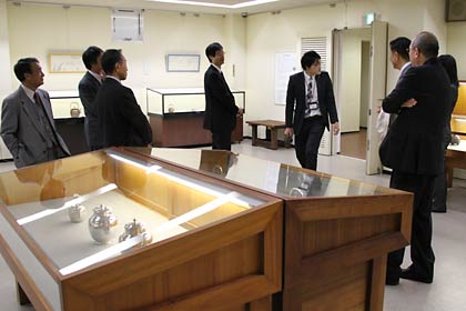 第四展示室の特集展示「玉川堂の名品展」